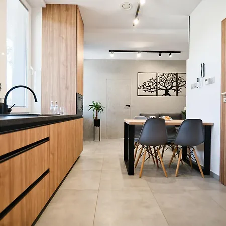 Lägenhet Revel Zator